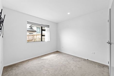 Photo of property in 10 Highway View Lane, Schnapper Rock, Auckland, 0632