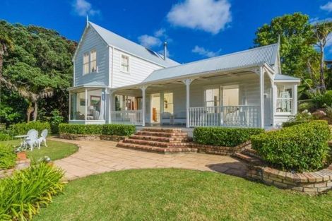 Photo of property in 5 Ringwood Street, Torbay, Auckland, 0630