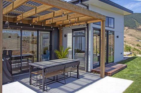 Photo of property in 23 Hill Tops Way, Stoke, Nelson, 7011