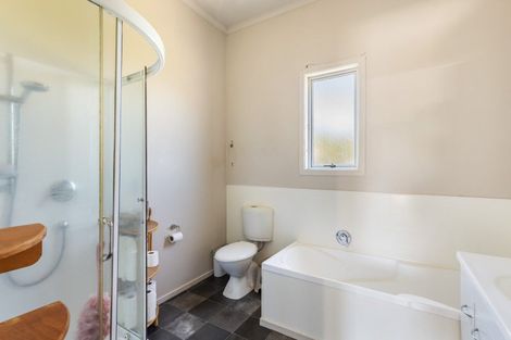 Photo of property in 9 Parris Street, Moturoa, New Plymouth, 4310
