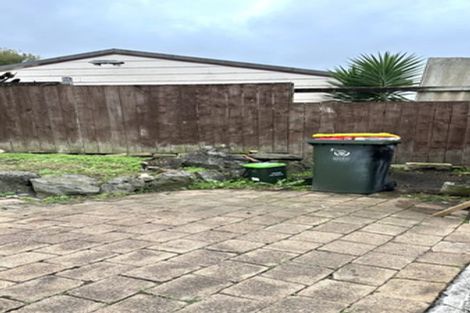 Photo of property in 13 Balloch Street, Randwick Park, Auckland, 2105