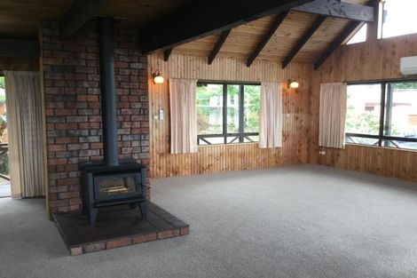 Photo of property in 50-52 The Esplanade, Omokoroa, 3114