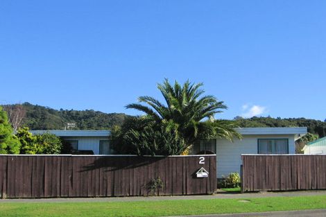 Photo of property in 2 Kerepehi Grove, Wainuiomata, Lower Hutt, 5014