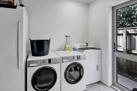 Photo of property in 31 Jules Crescent, Bell Block, New Plymouth, 4312