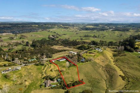 Photo of property in 90 Upper Orewa Road, Wainui, Silverdale, 0992