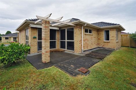 Photo of property in 20 Sovereign Isle Lane, Rototuna, Hamilton, 3210