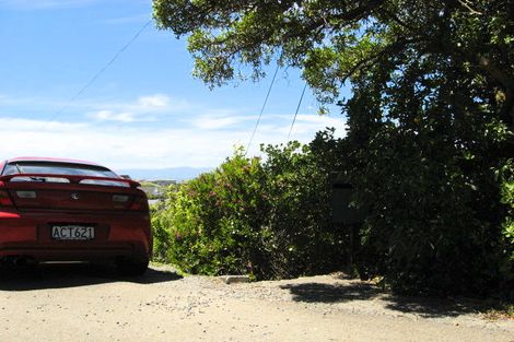 Photo of property in 22 Ranui Crescent, Khandallah, Wellington, 6035