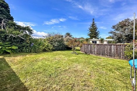 Photo of property in 43 Manuka Street, Castlecliff, Whanganui, 4501