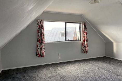 Photo of property in 15 Caspian Close, New Lynn, Auckland, 0600