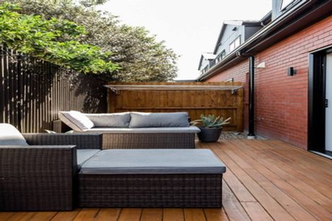 Photo of property in 3u3 Charlemont Street, Whitiora, Hamilton, 3200