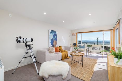 Photo of property in 12 Belleview Terrace, Mount Pleasant, Christchurch, 8081