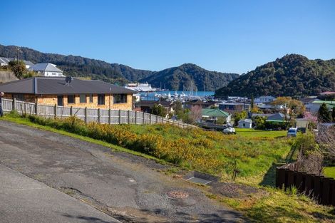 Photo of property in 12a Russell Street, Picton, 7220