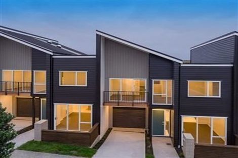 Photo of property in 2b Makura Road, Long Bay, Auckland, 0630