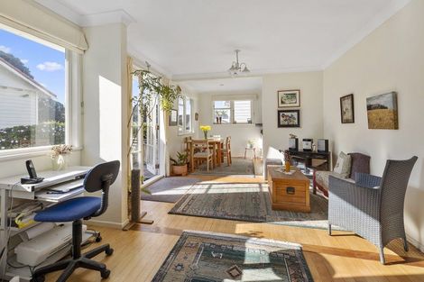 Photo of property in 10a Dundas Street, Seatoun, Wellington, 6022