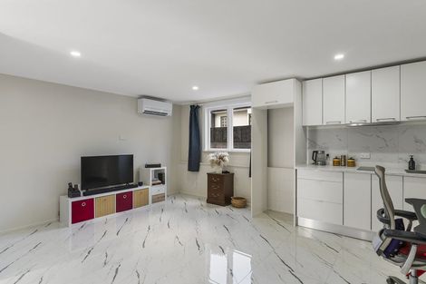 Photo of property in 23 Epping Road, Henderson, Auckland, 0610