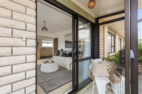 Photo of property in 11 Tukapa Street, Westown, New Plymouth, 4310