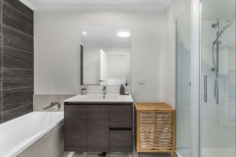 Photo of property in 14 Malcolm Calder Road, Hobsonville, Auckland, 0616