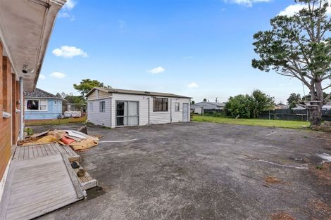 Photo of property in 33 President Avenue, Papakura, 2110