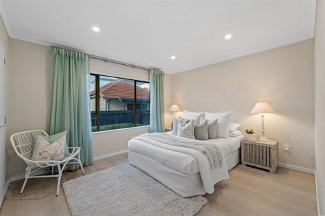 Photo of property in 63c Nile Road, Milford, Auckland, 0620