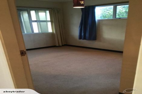 Photo of property in 150-a Dowse Drive, Maungaraki, Lower Hutt, 5010