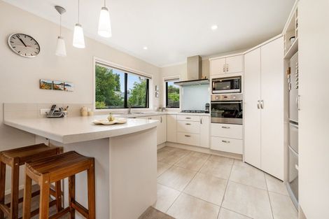 Photo of property in 10 Lancewood Avenue, Feilding, 4702