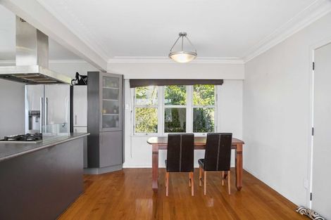 Photo of property in 11 Routly Avenue, Pukekohe, 2120