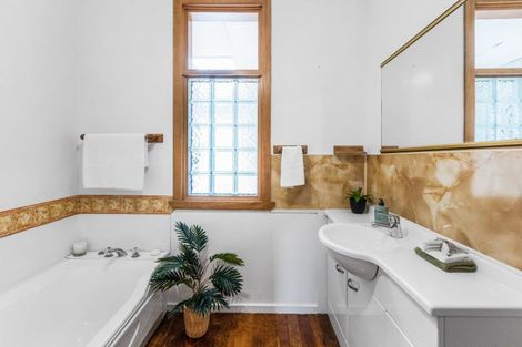 Photo of property in 63 Gloucester Street, Greenmeadows, Napier, 4112