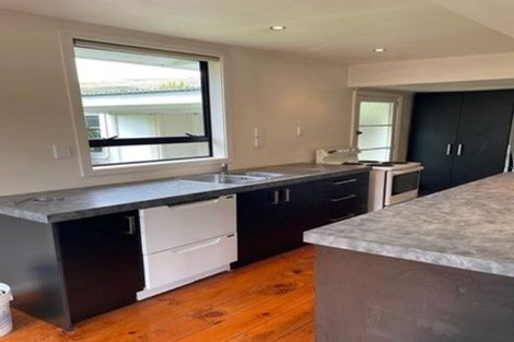 Photo of property in 19 Stoke Street, Sumner, Christchurch, 8081