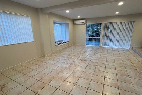 Photo of property in 1 Evelyn Road, Cockle Bay, Auckland, 2014