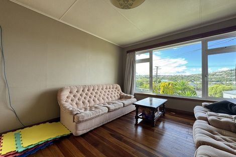 Photo of property in 12 Monowai Road, Johnsonville, Wellington, 6037