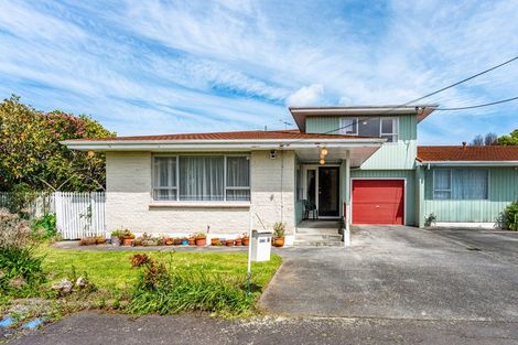 Photo of property in 244b Waiwhetu Road, Waterloo, Lower Hutt, 5011