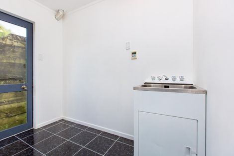 Photo of property in 5b Violet Street, Raglan, 3225