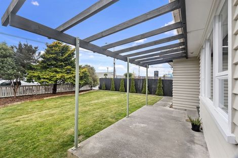 Photo of property in 294 Travis Road, New Brighton, Christchurch, 8083