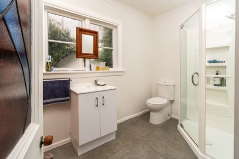 Photo of property in 6 Estuary Street, Makara Beach, Karori, 6972