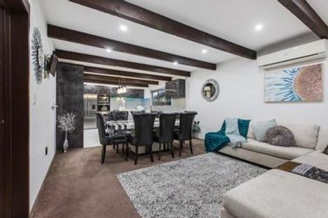 Photo of property in 18 Kohinoor Avenue, Mangere, Auckland, 2022