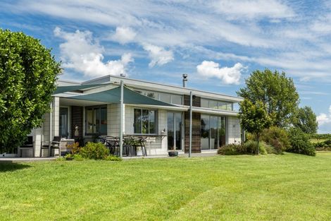 Photo of property in 11 Tirohanga Road, Haumoana, Hastings, 4180
