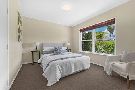 Photo of property in 1/22 Evelyn Place, Hillcrest, Auckland, 0627