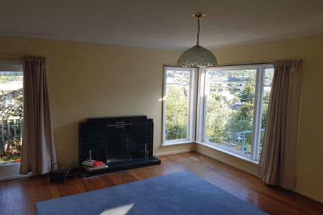 Photo of property in 20 Ashleigh Crescent, Miramar, Wellington, 6022