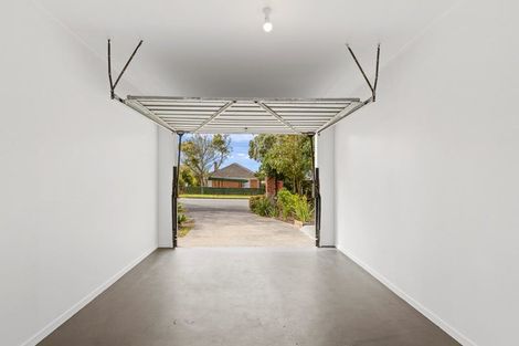 Photo of property in 1/35 Lynwood Road, New Lynn, Auckland, 0600