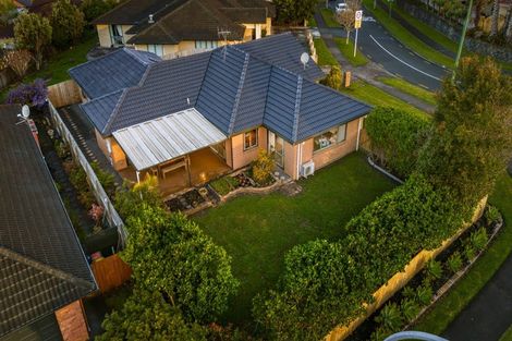 Photo of property in 51 Semillon Avenue, Henderson, Auckland, 0612