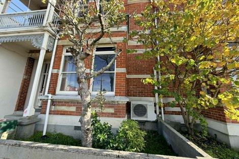 Photo of property in 72 Arthur Street, Dunedin Central, Dunedin, 9016