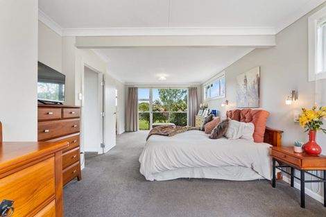 Photo of property in 178 Waikawa Beach Road, Manakau, Levin, 5573