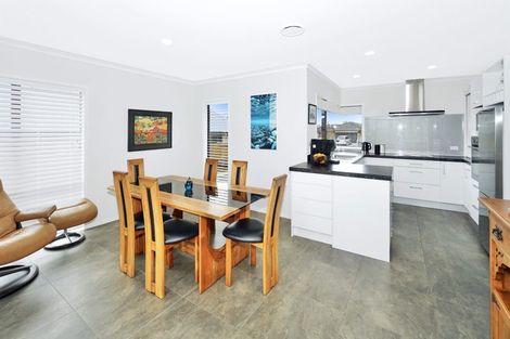 Photo of property in 6 Norm Freeman Drive, Te Puke, 3119