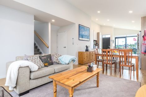 Photo of property in 11 Hoiho Road, Pukekohe, 2120