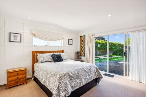 Photo of property in 194 Milne Drive, Paraparaumu, 5032