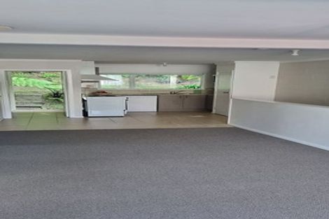 Photo of property in 15f1 Bloomsbury Grove, Newlands, Wellington, 6037
