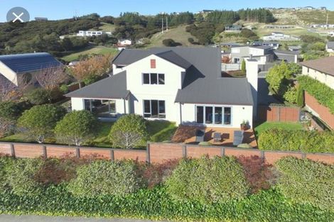 Photo of property in 19 Navigation Drive, Whitby, Porirua, 5024