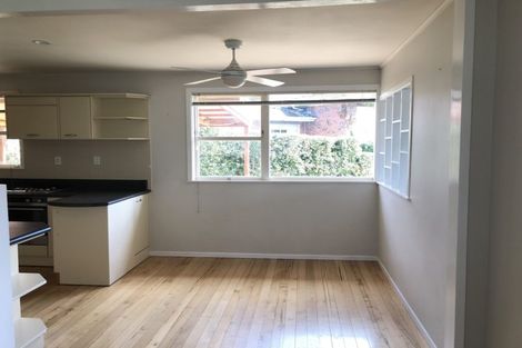 Photo of property in 39 Mason Street, New Lynn, Auckland, 0600