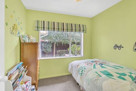 Photo of property in 141 Withells Road, Avonhead, Christchurch, 8042