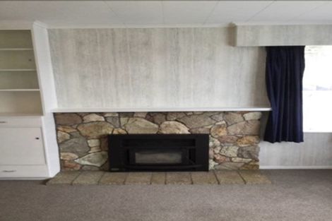 Photo of property in 3 Kowhai Street, Levin, 5510